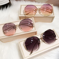 Fashionable UV Protection Sunglasses For Women