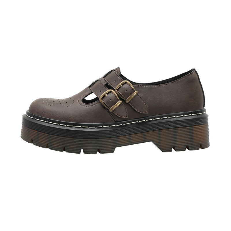 College-style Carved Brogue Shoes