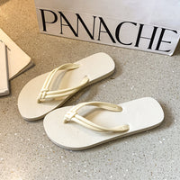 Fashionable Casual Flip-flops